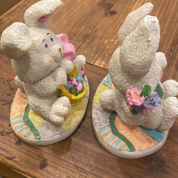 Vintage Easter Bunny Figurines Set of Two Ceramic Rabbits Eggs Flowers Whimsical - Picture 7 of 12
